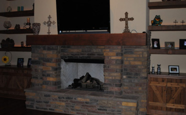rustic-mantle-custom-made-size-by-hand-installed-in-arizona